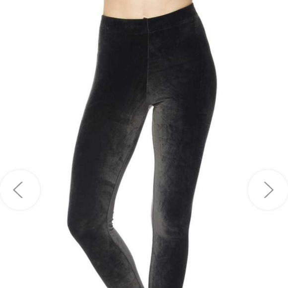 Hunter Green Solid Brushed Velour Velvet Leggings - Picture 4 of 12